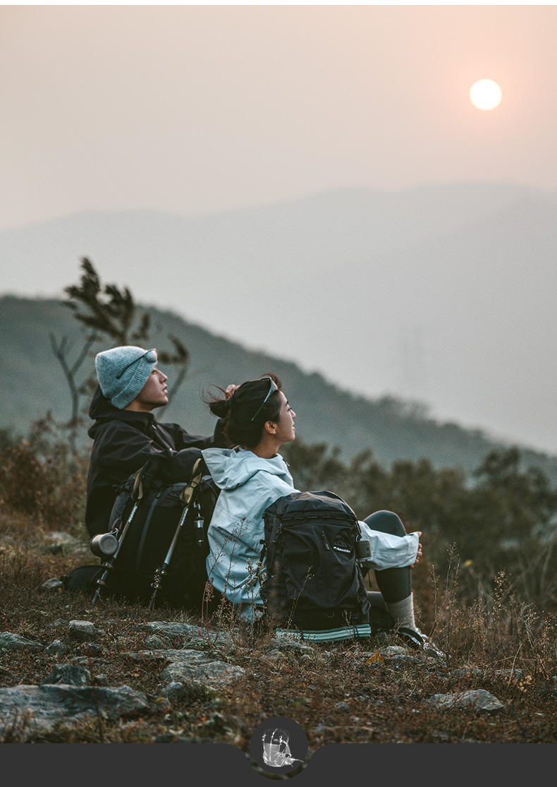 Naturehike batoh Hydrogen 30+5l 1,1kg - čierny